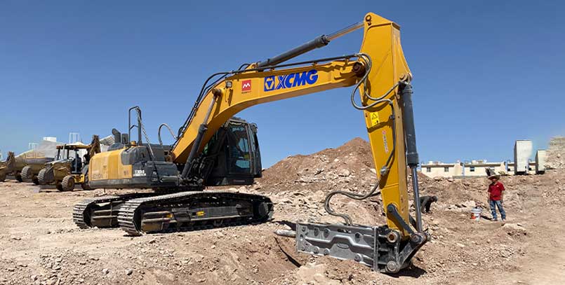 XE215DA construction site in Chihuahua, Mexico