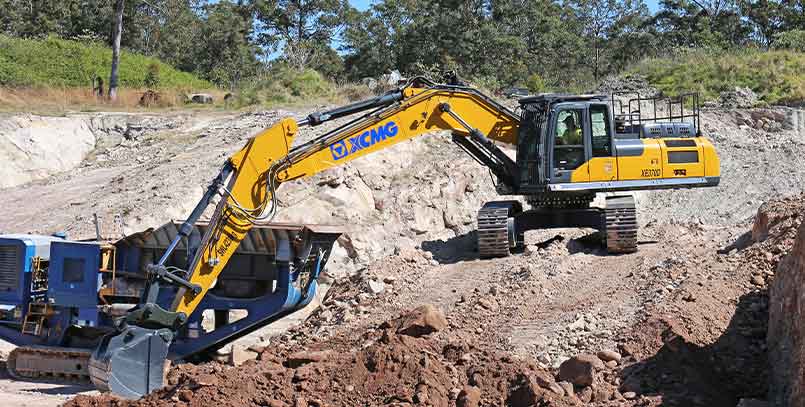 XE370D Queensland quarry construction