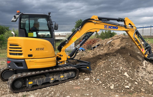 Mini-excavator in Italy