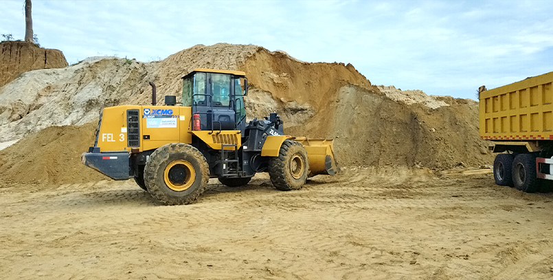 ZL50GN Bagamoyo STAR sand and gravel plant in Tanzania